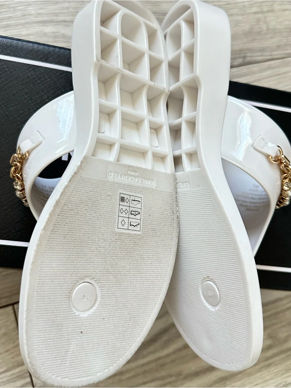 Karl Lagerfeld White Jelly Thong Sandals with Gold Chain & Crystal Trim 7M